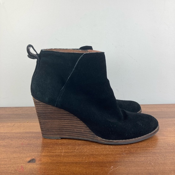 Lucky Brand Yezzah Black Suede Wedge Ankle Bootie Boots Women’s Size 10M. - Picture 4 of 12